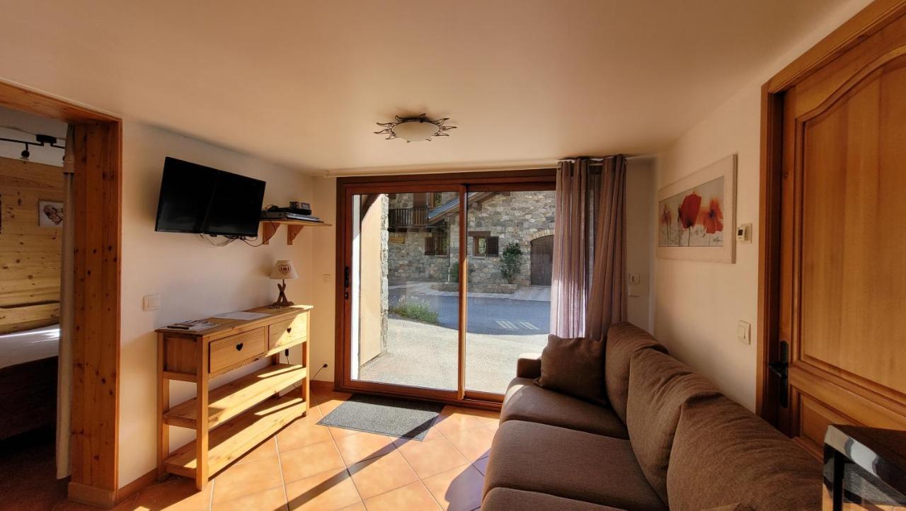 Apartment Coquelicot - Confort Montagnard Et Ambiance Chaleureuse Au Coeur De Martin De Belleville Saint-Martin-de-Belleville