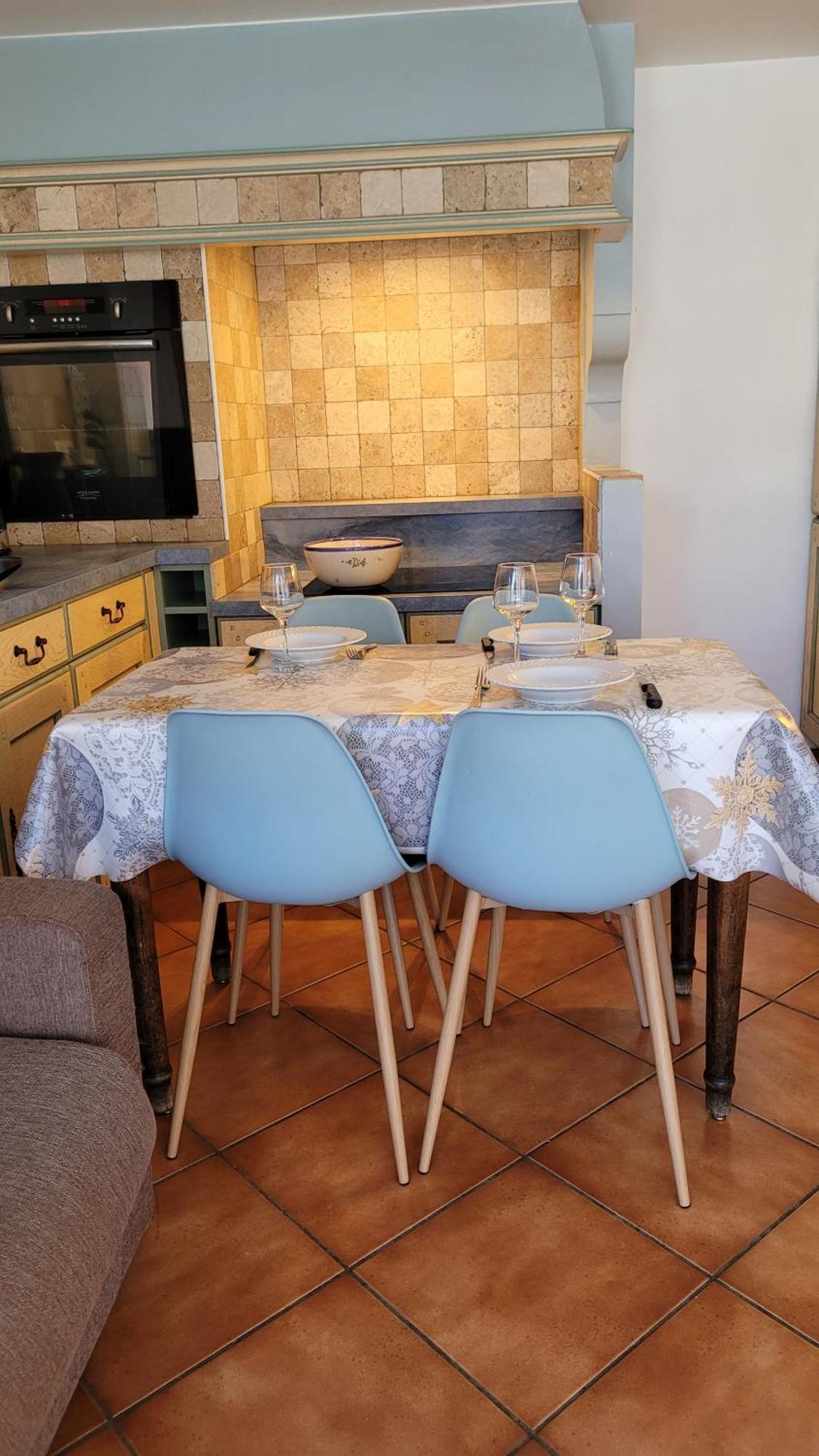 Apartment Coquelicot - Confort Montagnard Et Ambiance Chaleureuse Au Coeur De Martin De Belleville *